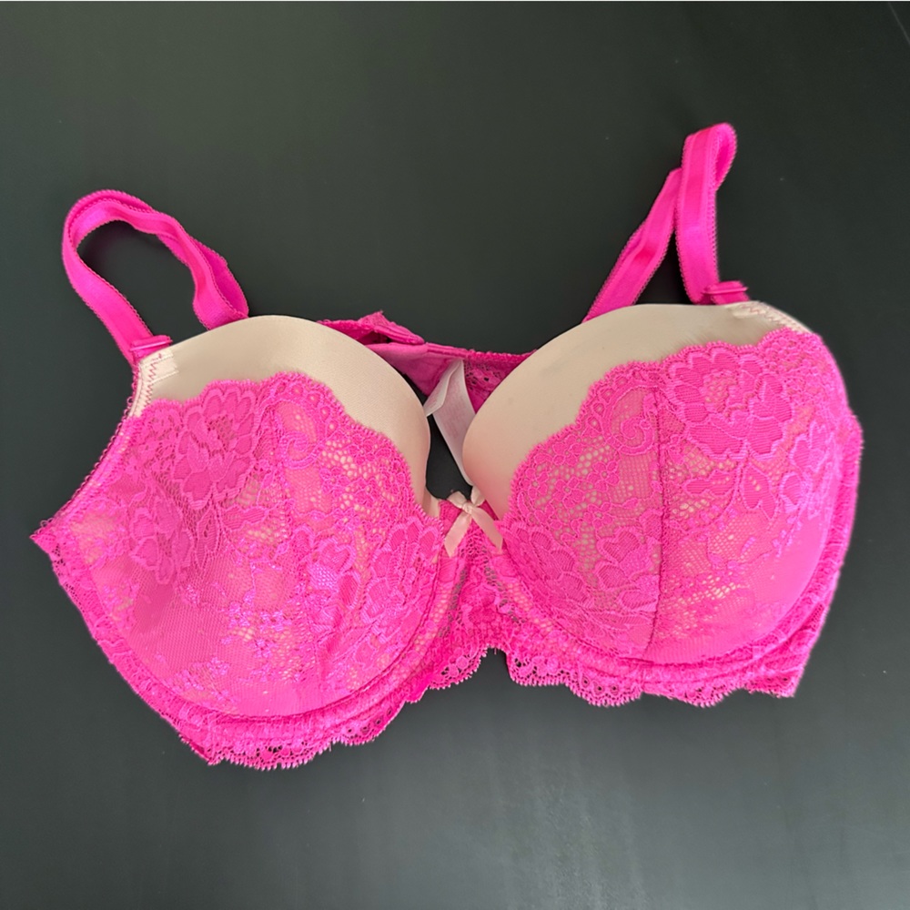 Bright Pink Victorias Secret Bra - Like New Condition 36D